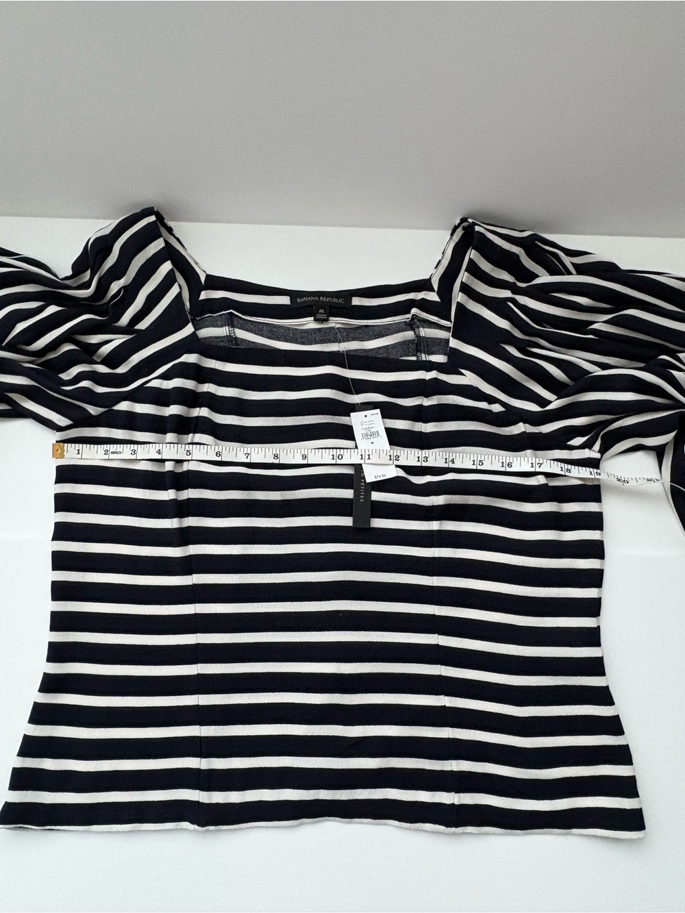 Banana Republic Striped Puff Sleeve Top Size M NWT - Picture 3 of 8